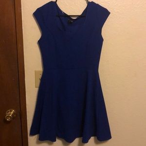 Gorgeous fit and flare dress. Navy blue. Size L.